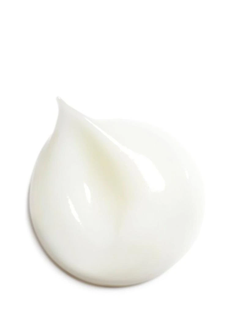 Chanel Smooths - Firms 3