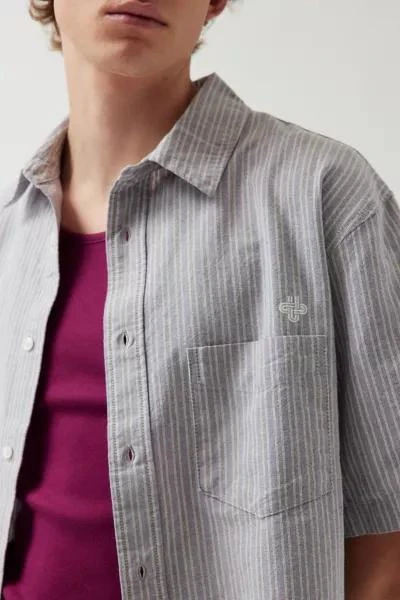 Urban Outfitters UO Stripe Pattern Cut-Off Oxford Shirt 4