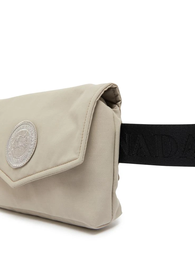 Canada Goose Belt bag 7