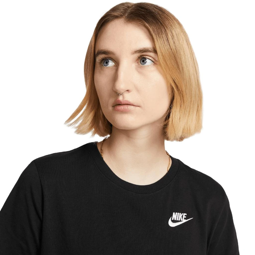 NIKE Nike Sportswear Club Essentials T-Shirt - Women
s 3