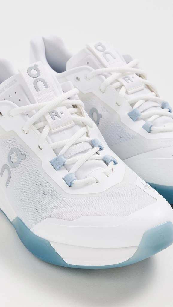 On The Roger Advantage Pro Sneakers 4