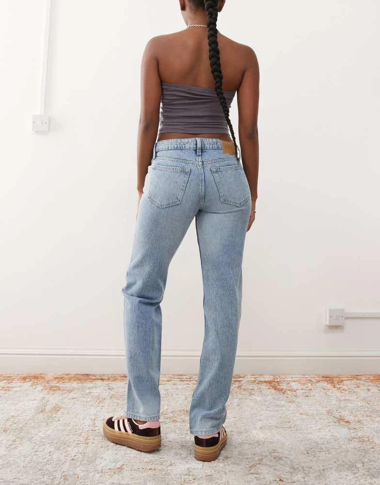Weekday Weekday Arrow low waist straight leg jeans in blue wash 2