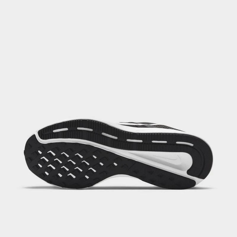 NIKE Women's Nike Run Swift 2 Running Shoes 6
