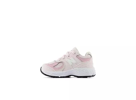 New Balance 2002 3