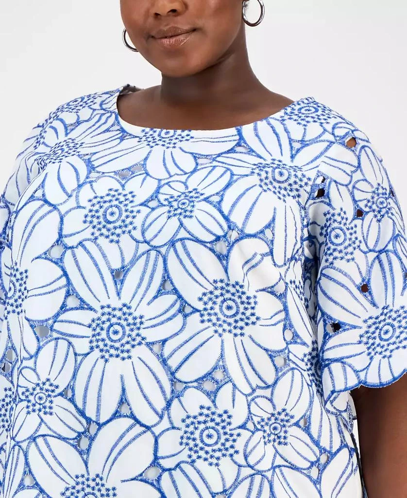 Sandra Darren Plus Size Embroidered Floral Shift Dress 3