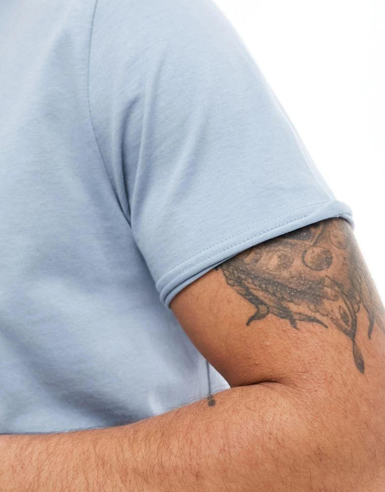 Brave Soul Brave Soul raw edge t-shirt in steel blue 2