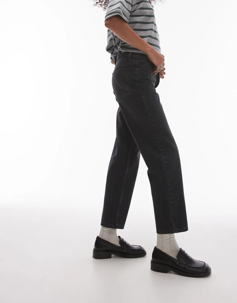 Topshop Topshop Runway mid rise straight cropped jean in washed black 4