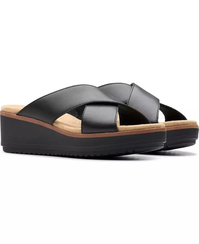 Clarks Collection Women's Wrenly Ivy Wedge Sandals 6