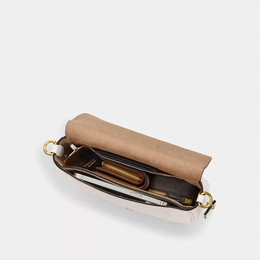 Coach Amelia Saddle Bag 7