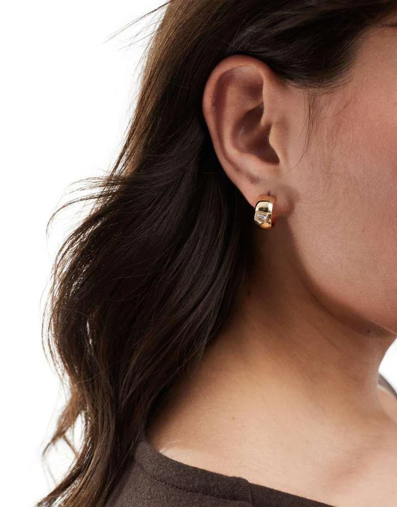 Pieces Pieces baguette stone detail hoop earrings in gold 2
