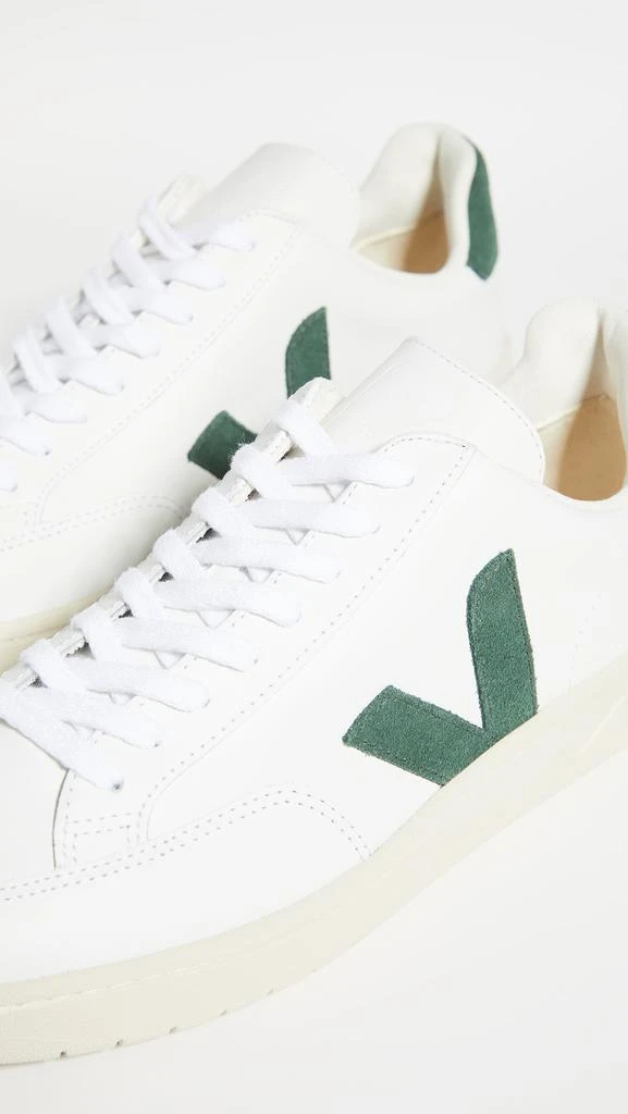 Veja V-12 Sneakers 3