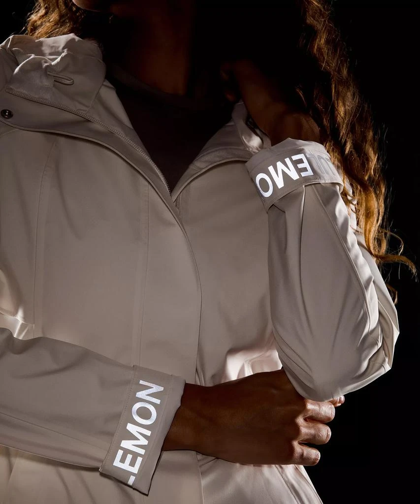 Lululemon Rain Rebel Jacket 41
