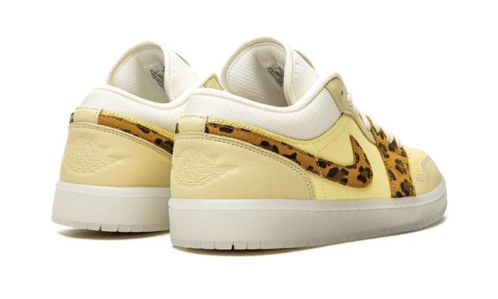 Jordan WMNS Air Jordan 1 Low 4
