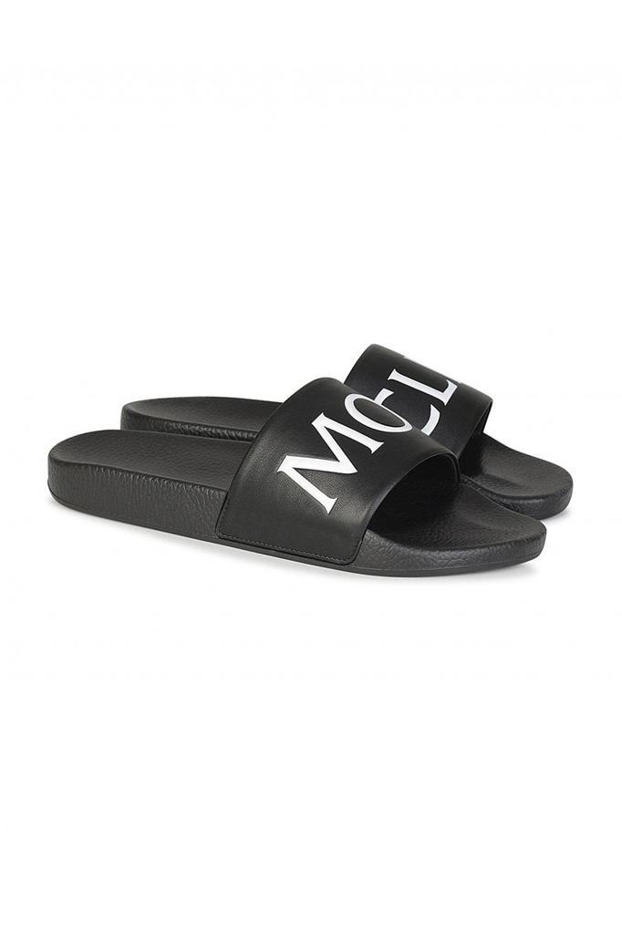 【送料&関税込】Moncler Bell Soft Sandal Moncler Moncler Bell Soft Sandal - Sandals - BeyondStyle