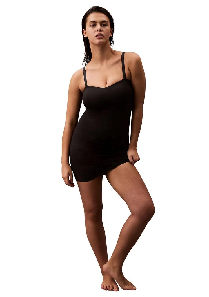 Calvin Klein Invisibles Micro Firm Shape Slip