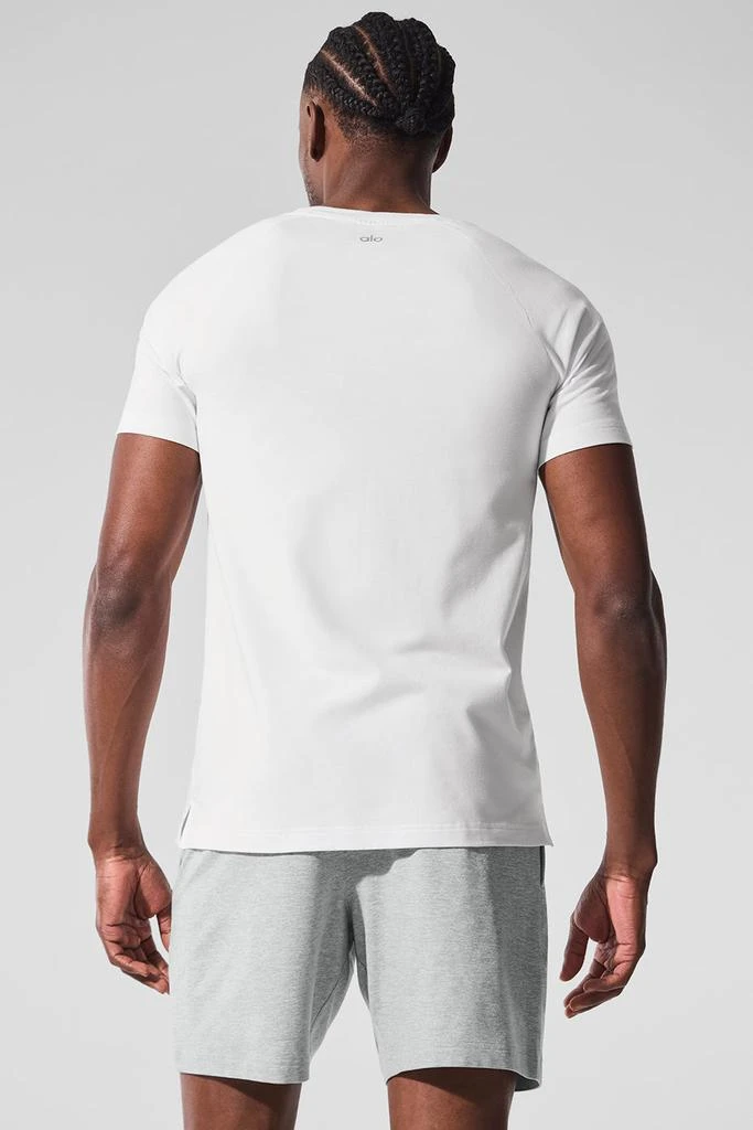 Alo Alo Vapor Crewneck Short Sleeve - White 3