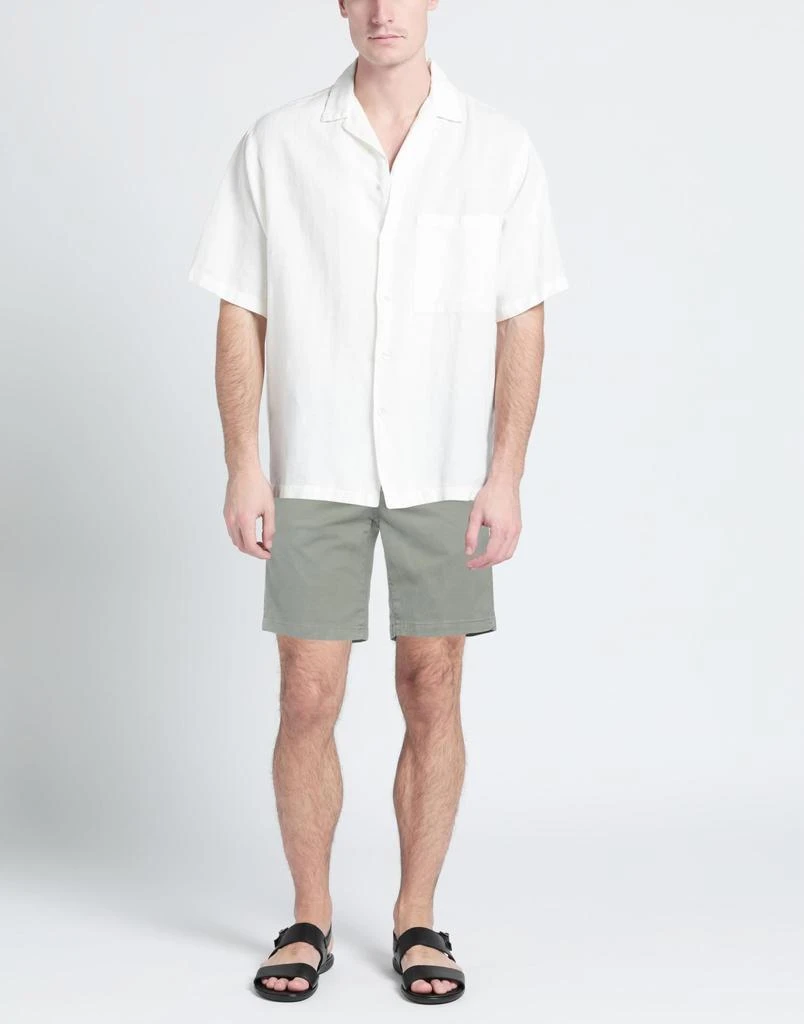 MP MASSIMO PIOMBO Shorts
Bermuda 2
