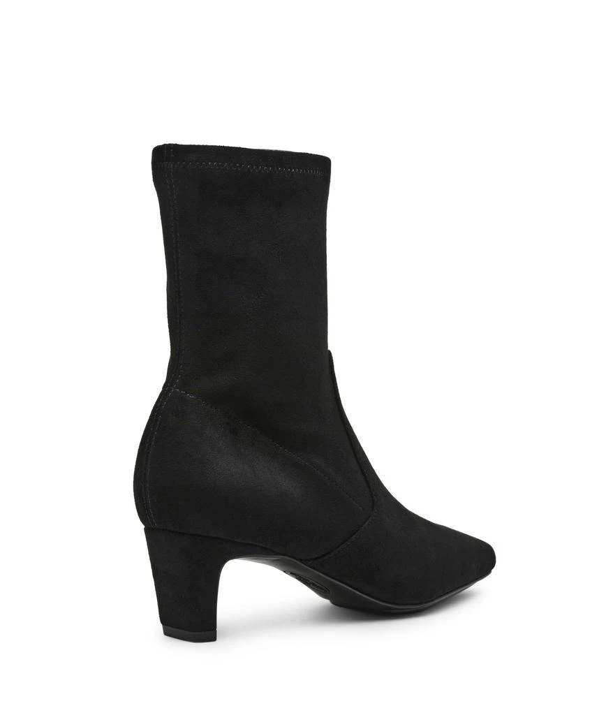 Anne Klein Iga 3
