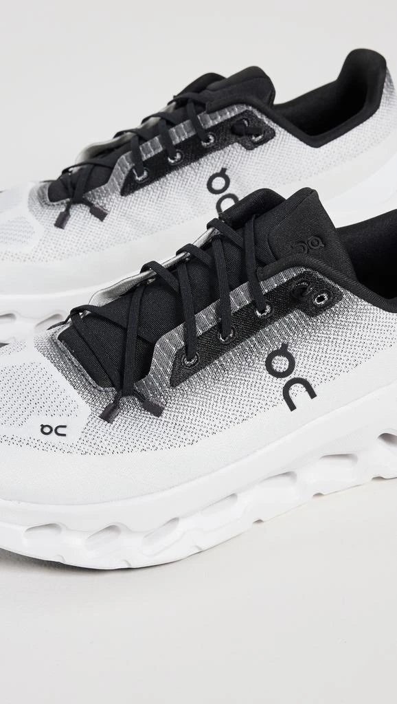 On Cloudtilt Sneakers 4