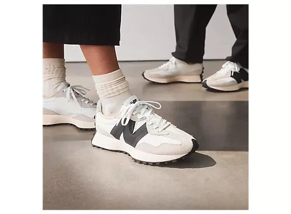 New Balance 327 7