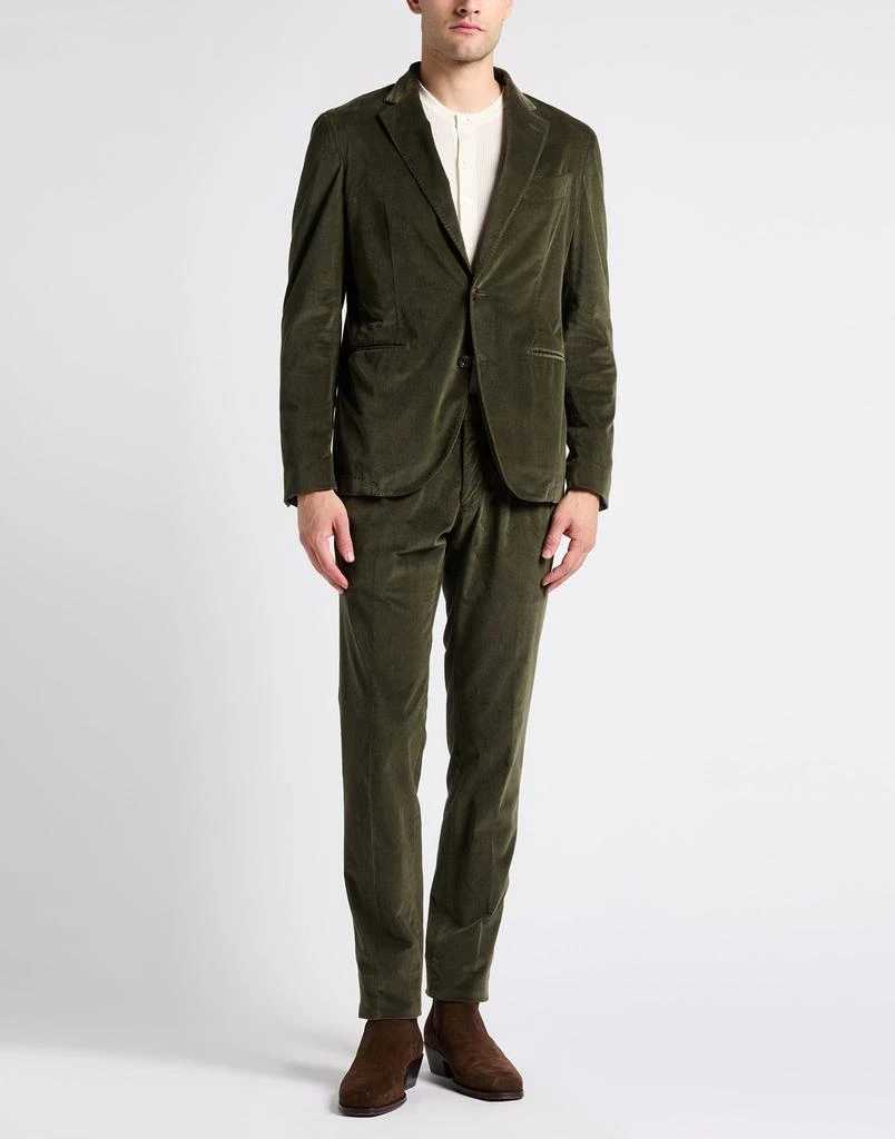 BOGLIOLI Suits 2