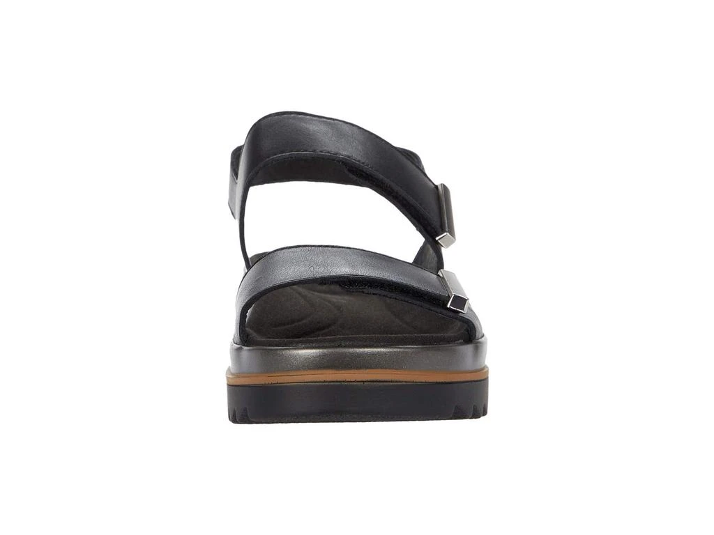 Mephisto Dominica 7