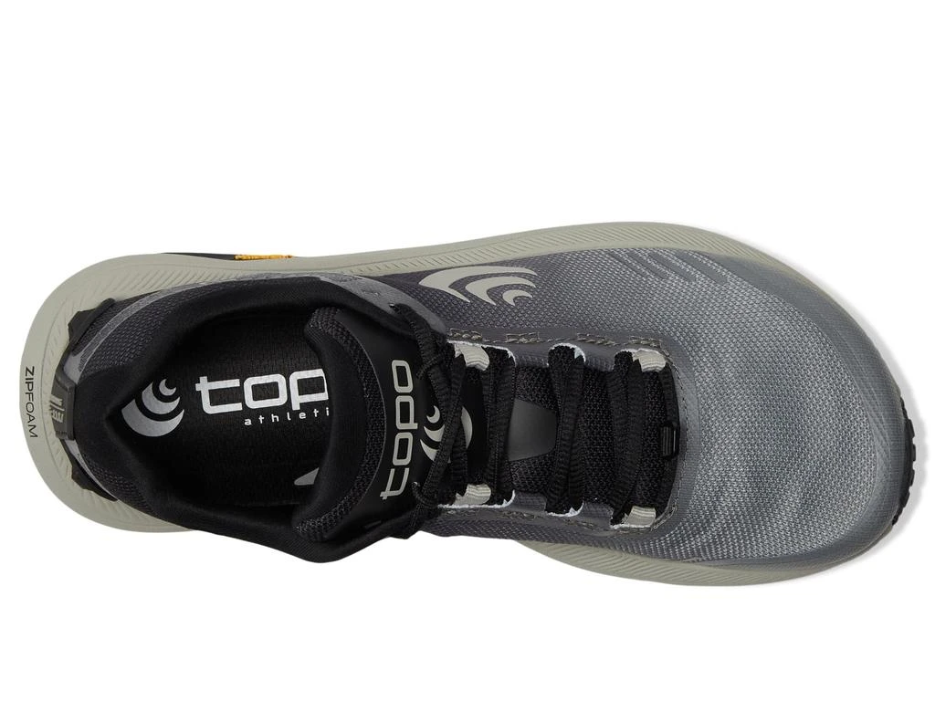 TOPO ATHLETIC MT-5 2