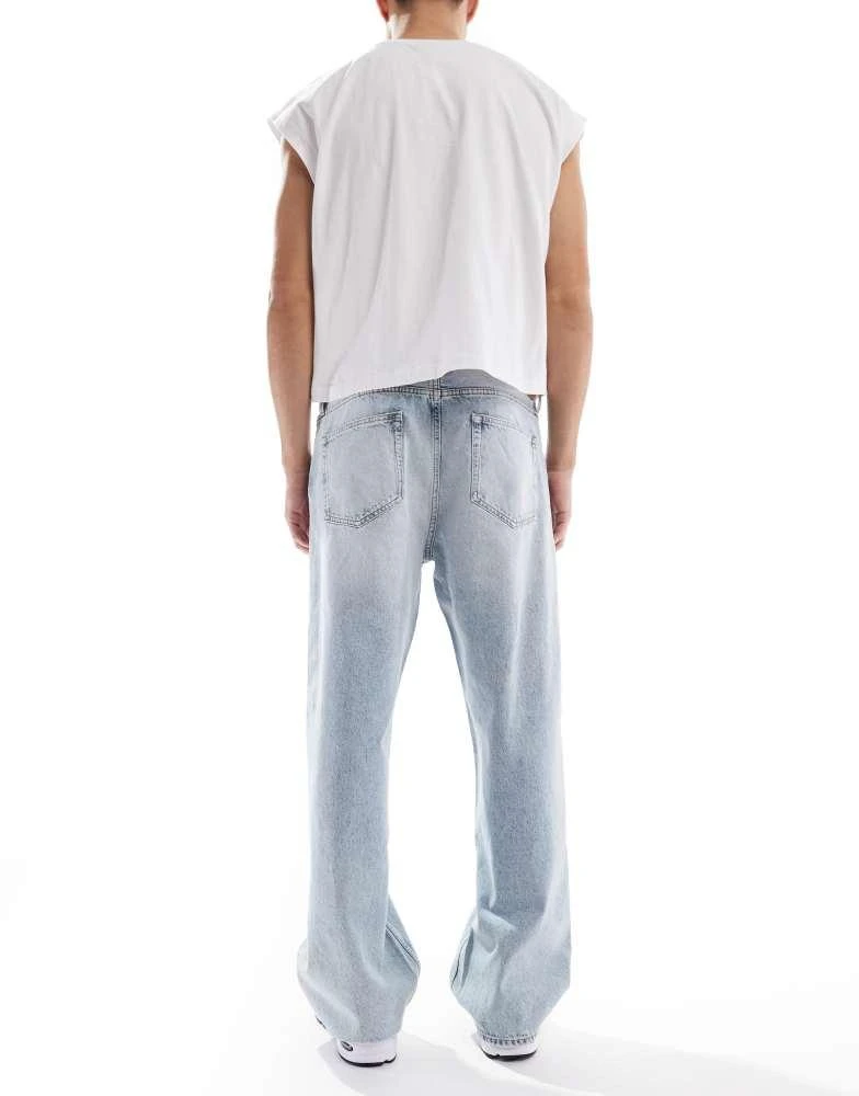 Calvin Klein Calvin Klein Jeans 90s loose jeans in light wash 2