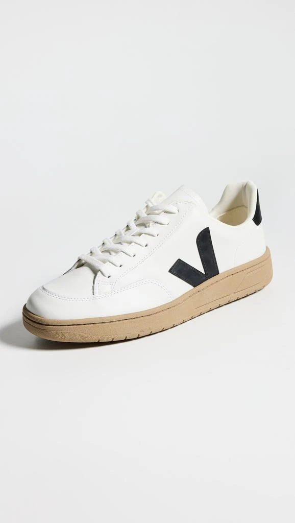 Veja V-12 Sneakers 1