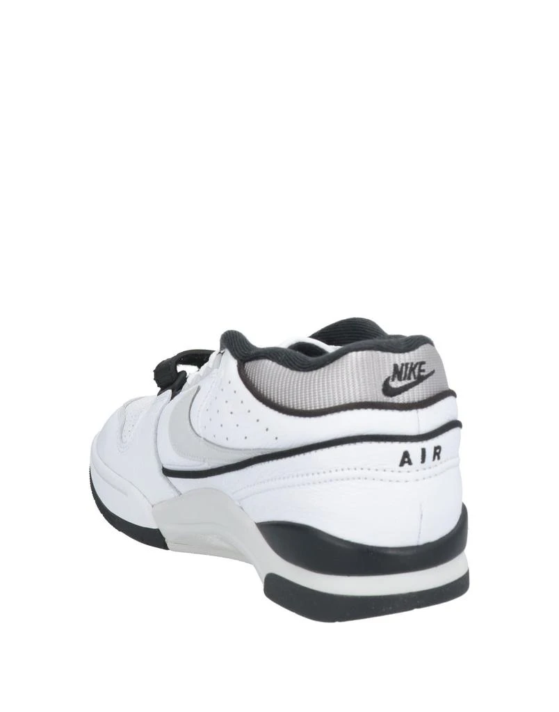NIKE Sneakers 3