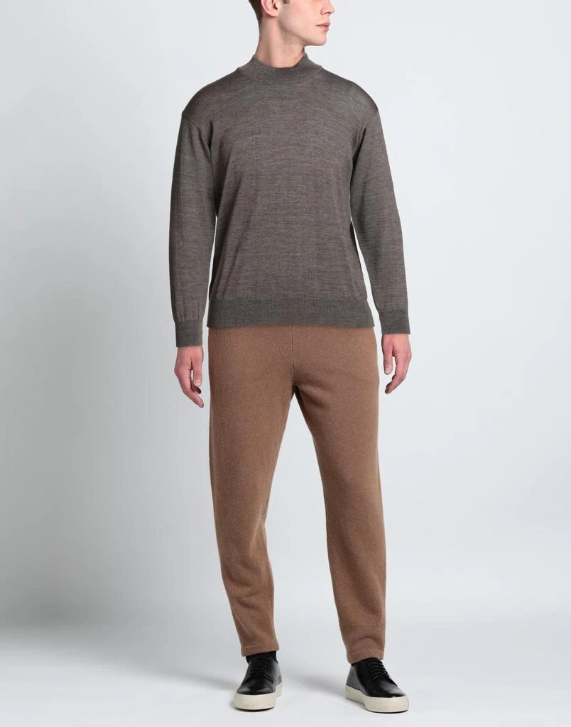 TSD12 Turtleneck 2