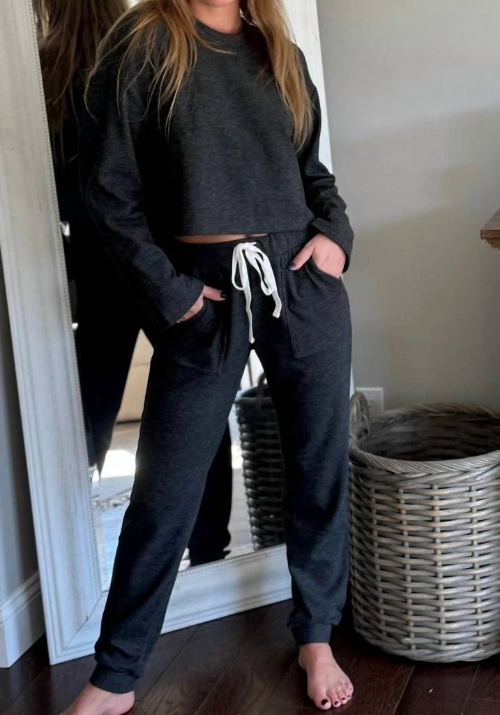 Bobi Bobi - Everyday Drop Shoulder Pullover Top 7