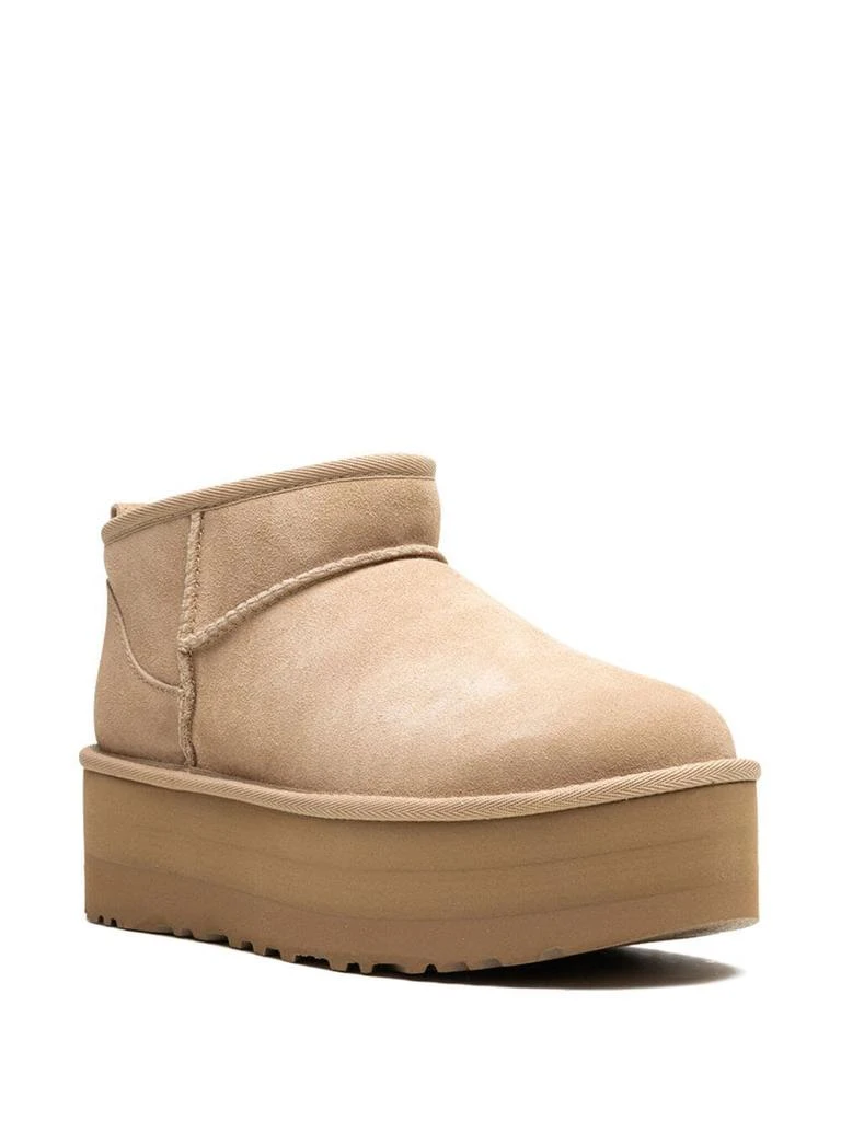 UGG Woman Classic Ultra Mini Platform Boots 3