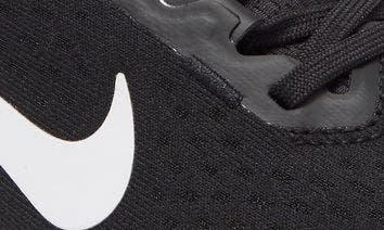 NIKE Air Winflo 10 Running Shoe 8