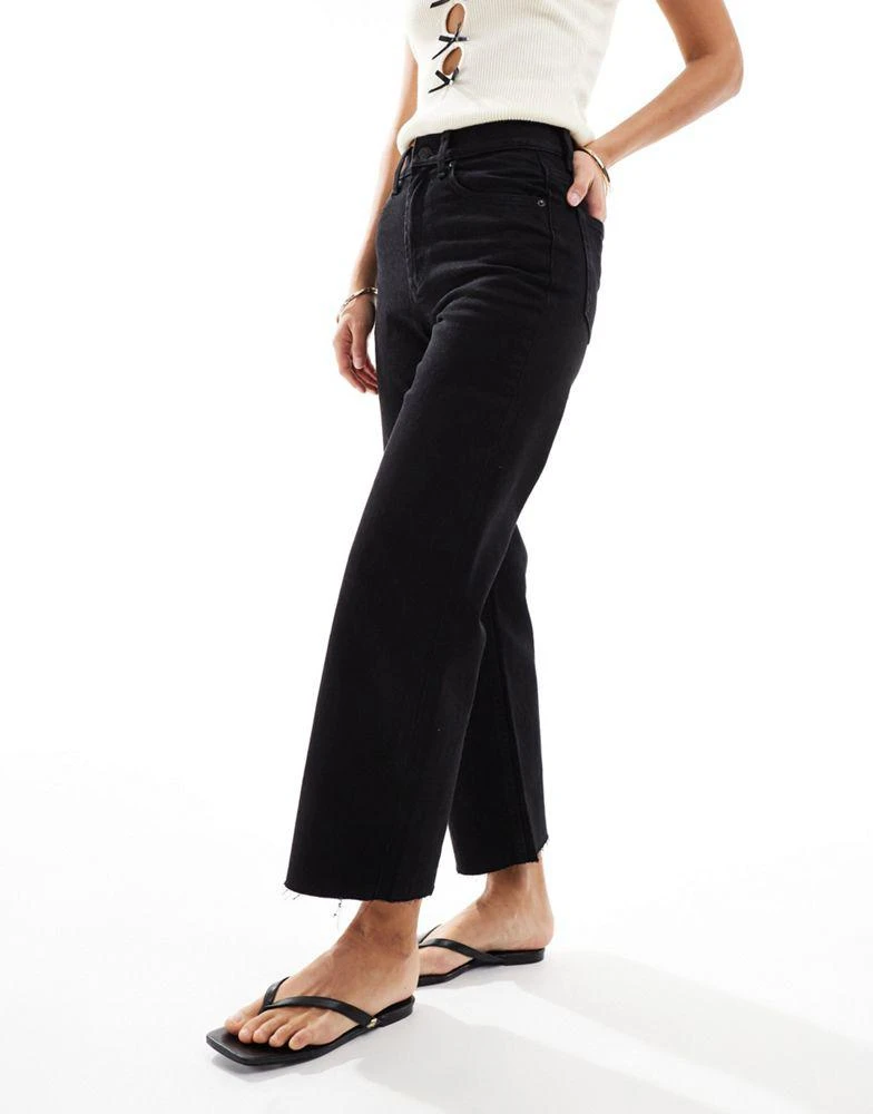 ASOS ASOS DESIGN cropped comfort stretch straight leg jean in clean black 1