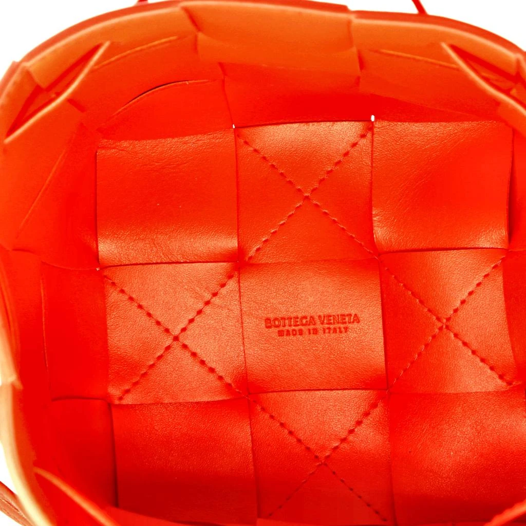 Bottega Veneta Cassette Bucket Bag Maxi Intrecciato Leather Small 5