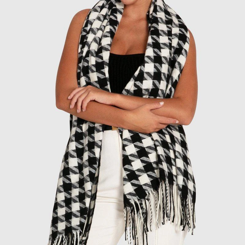 Belle & Bloom Return To Sender Houndstooth Scarf Black/White 1