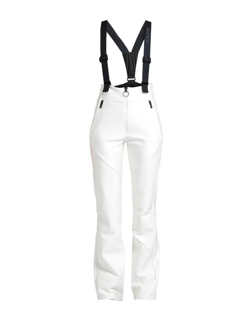 Holden Snow Wear 1