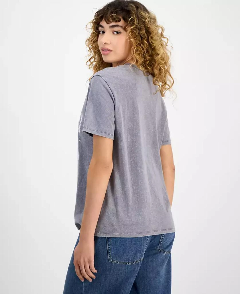 Love Tribe Juniors' Pink Floyd Graphic-Print Tee 4