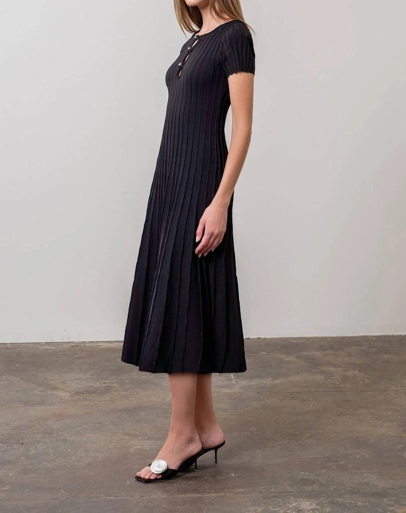 Moon River - Front Bow Detail Short Sleeve Knit Midi Dress On Sale Now with Up to 32% Off | Discover Exclusive Deals & Savings at BeyondStyle Authentic Moon River Moon River - Front Bow Detail Short Sleeve Knit Midi Dress On Sale Now with Up to 32% Off | Discover Exclusive Deals & Savings at BeyondStyle Authentic Moon River