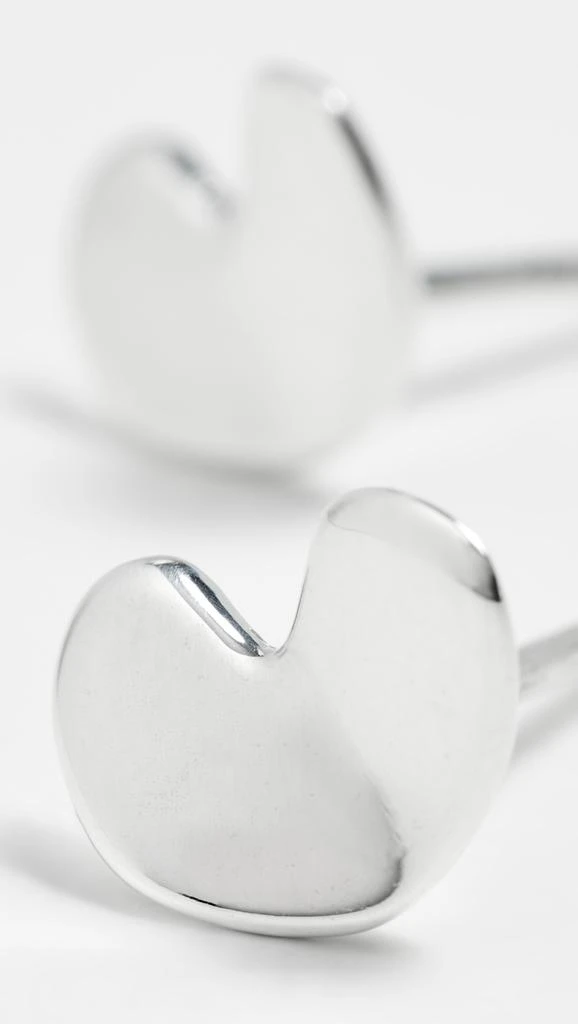 AGMES Sculpted Heart Studs 3