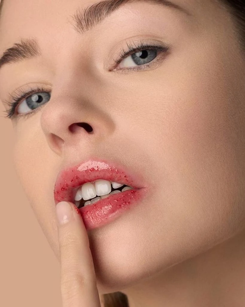 Le Rouge Francais Sublime Lips 2-Piece Holiday Pouch 6