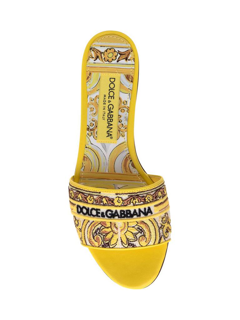 【関税＆送料込み】Dolce & Gabbana Flat Slipper Embroidery Dolce & Gabbana Dolce & Gabbana Flat Slipper Embroidery
