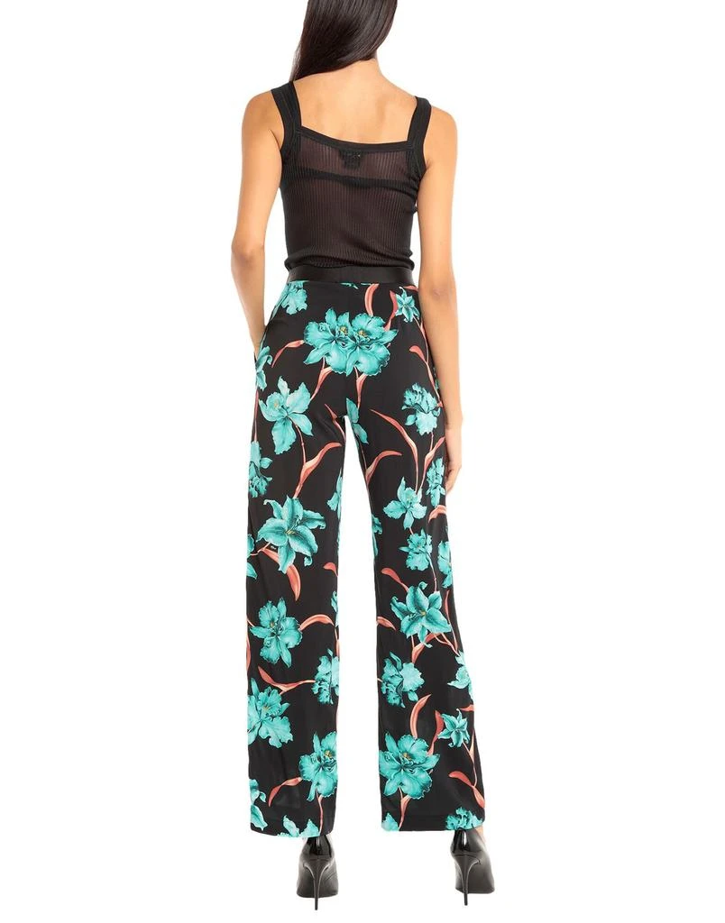 VDP COLLECTION Casual pants 3