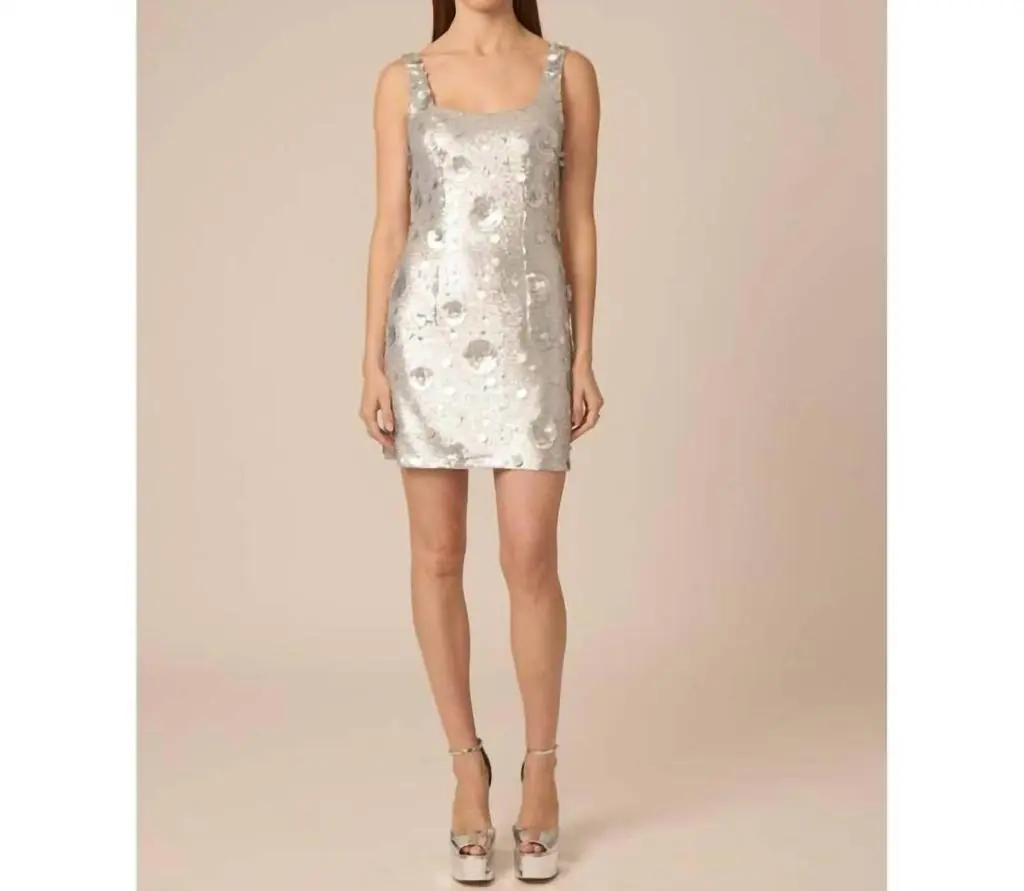 ARRANGE ARRANGE embellished disc sequin square neck full skirt midi dress in lemon - Dresses & Skirts - Compare Prices from 6+ Stores - Free Shipping - BeyondStyle ARRANGE ARRANGE embellished disc sequin square neck full skirt midi dress in lemon - Dresses & Skirts - Compare Prices from 6+ Stores - Free Shipping - BeyondStyle