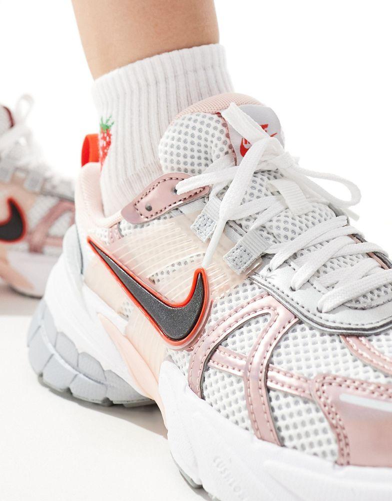 nike air heights trainers