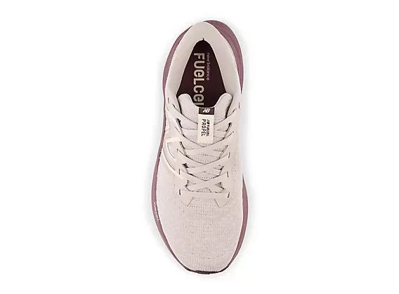 New Balance FuelCell Propel v4 4
