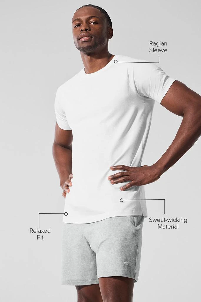 Alo Alo Vapor Crewneck Short Sleeve - White 2
