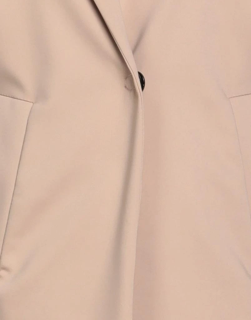 ANNIE P. Blazer 4