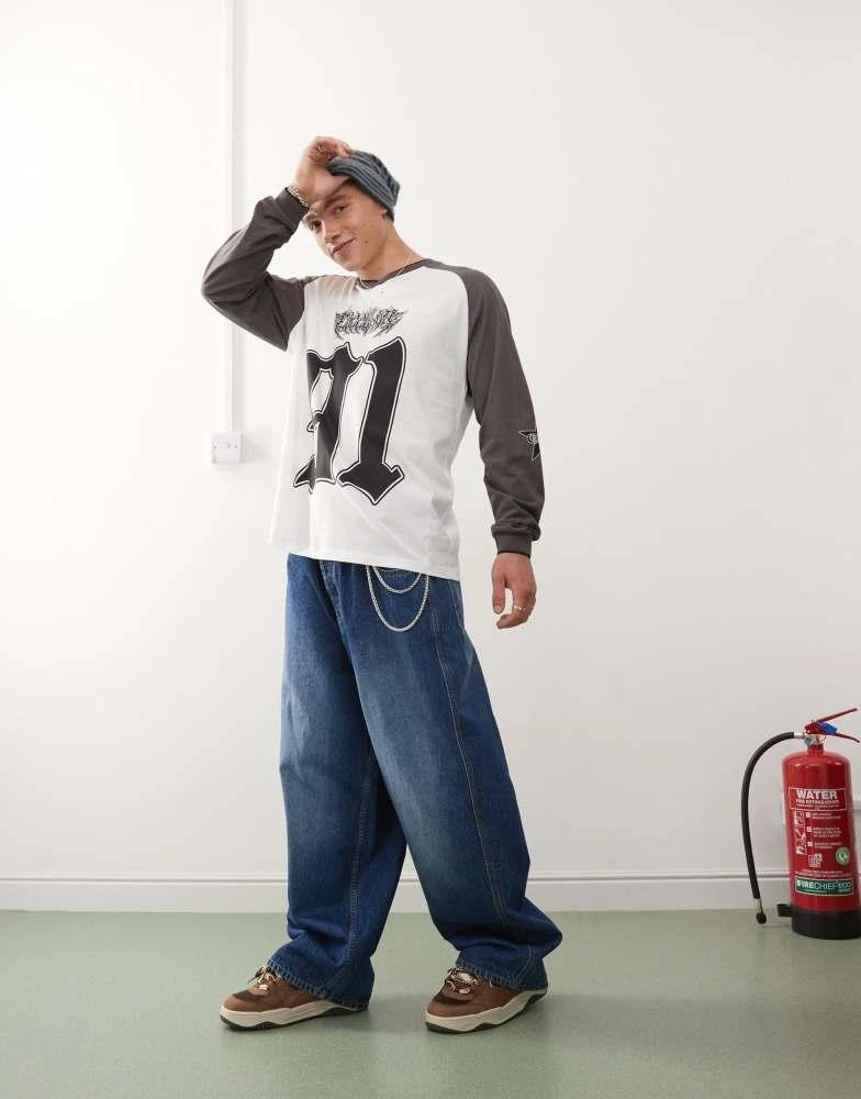 COLLUSION COLLUSION long sleeve skater fit athletic t-shirt in multi 3